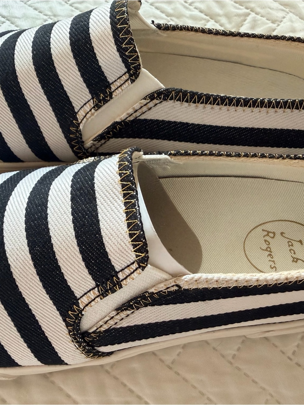 Jack Rogers Black and White Striped Slip-On Canvas Sneakers New with Box Size 7